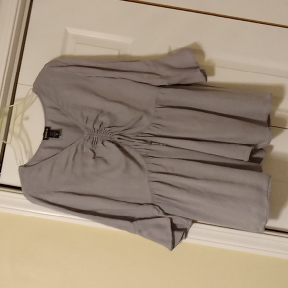 Torrid size 0  (large) top - Picture 1 of 7